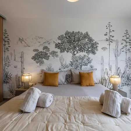 Villa Vitriccia - De Reve, Piscine Et A 7mn A Pied ! Zonza