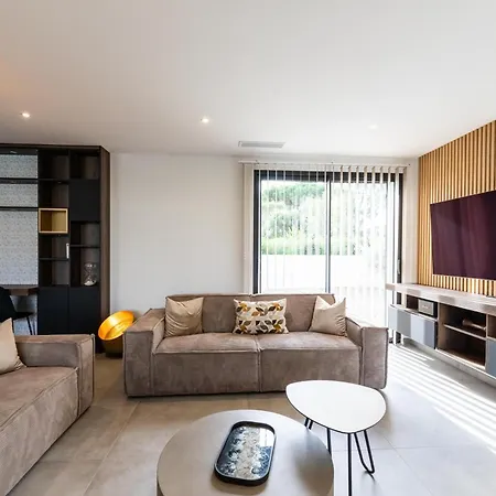 Villa Vitriccia - De Reve, Piscine Et A 7mn A Pied !