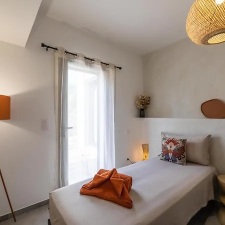 Vitriccia - De Reve, Piscine Et A 7mn A Pied ! Villa Zonza