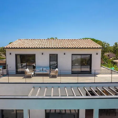 Villa Vitriccia - De Reve, Piscine Et A 7mn A Pied ! Zonza