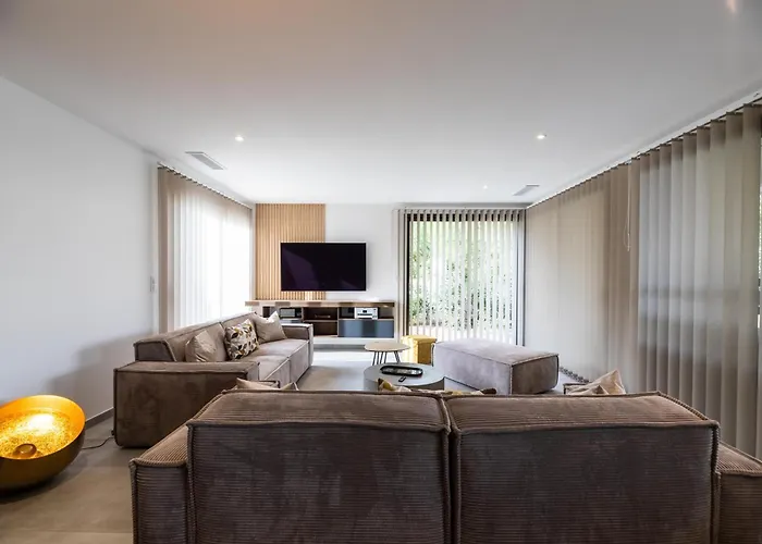 Vitriccia - De Reve, Piscine Et A 7mn A Pied ! 宗扎