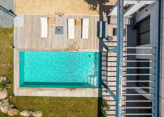 Villa Vitriccia - De Reve, Piscine Et A 7mn A Pied ! Zonza